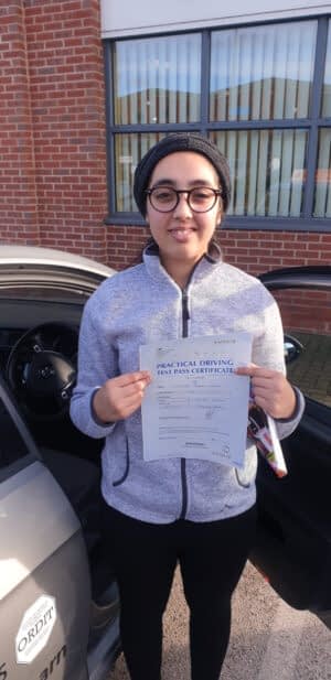 Driving lessons with local instructor Birmingham